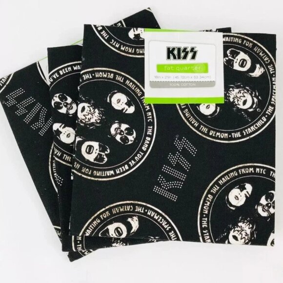 KISS Rock Band Fat Quarter 100% Cotton 18" x 21" - 3 Pieces Precut Sewing Fabric - Picture 1 of 5